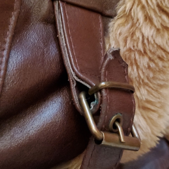 100% Leather Jacket with Sherpa lined and trim. - Picture 5 of 5